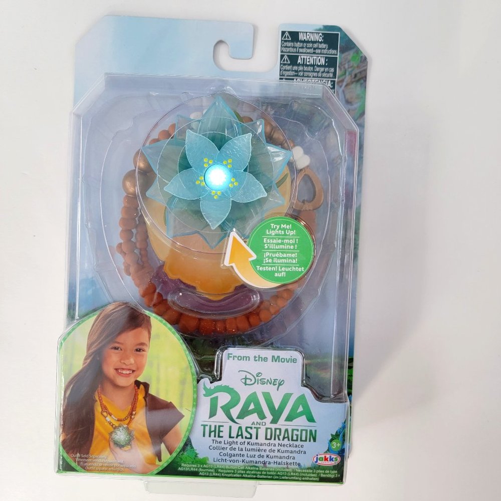 Light Of Kumandra Necklace (lights up) Raya and the Last Dragon - new in package